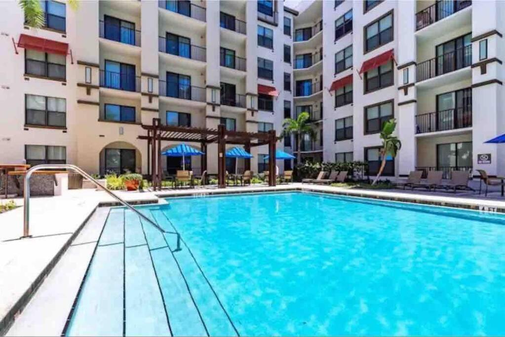 Blooming Journey In Tampa Bay! Apartment ภายนอก รูปภาพ